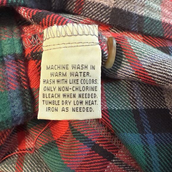 VTG Eddie Bauer Shacket Women’s LG Red Plaid Chore Coat Pockets Flannel Warm EUC - Picture 7 of 11